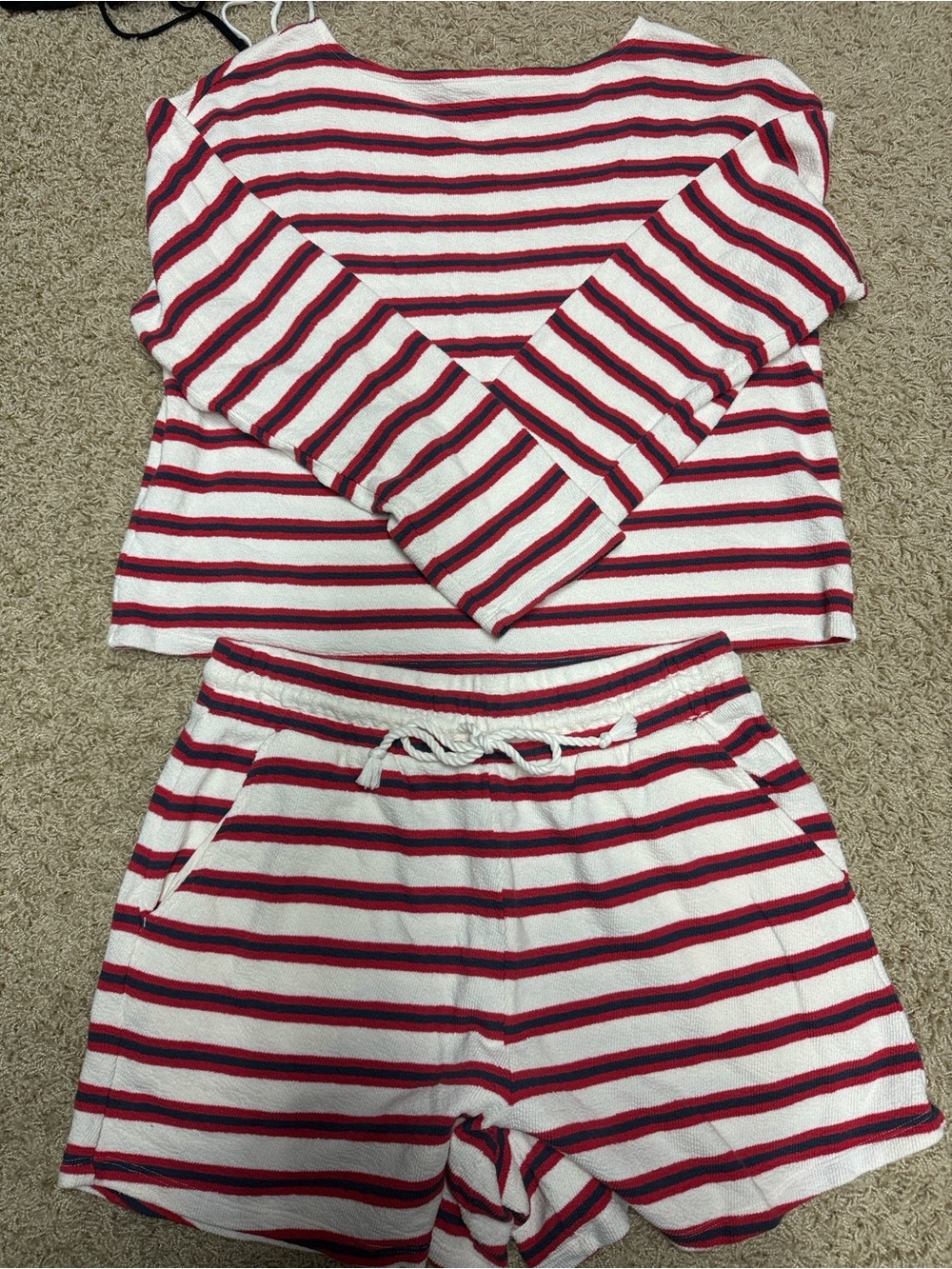 Universal Thread cotton set.  Top large, bottom mediums